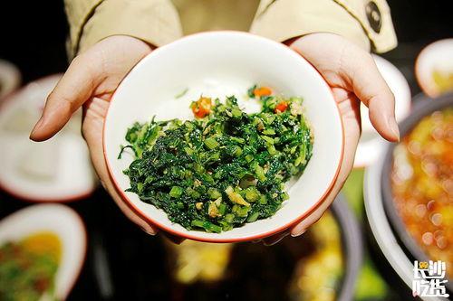 蛙妈妈吃瓜,一场奇妙的亲子互动之旅