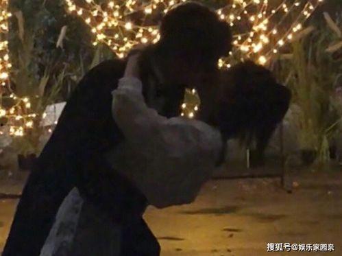 明星吃瓜接吻图片,吃瓜接吻画面曝光，网友直呼太甜了！