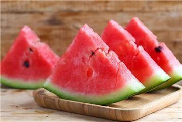 瓜哥吃10斤肥肉视频